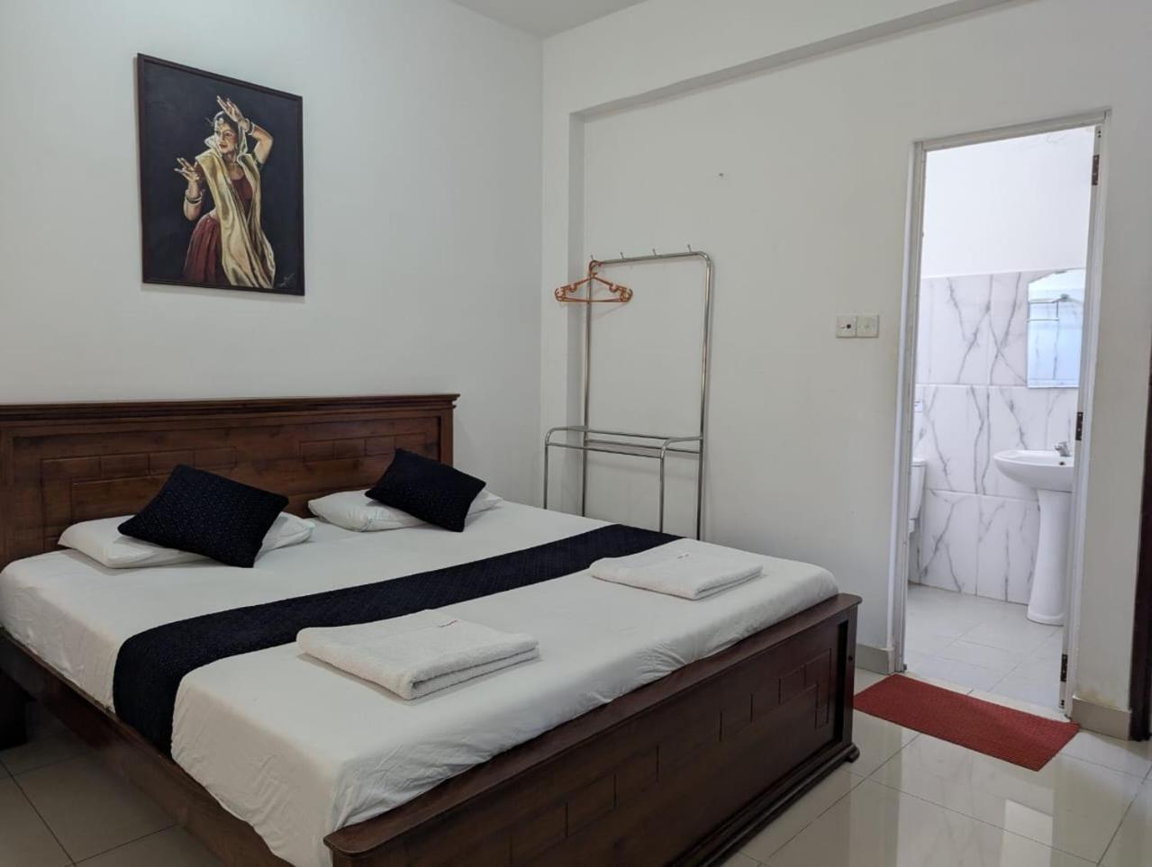 Reliance Hotel Boralesgamuwa Kültér fotó