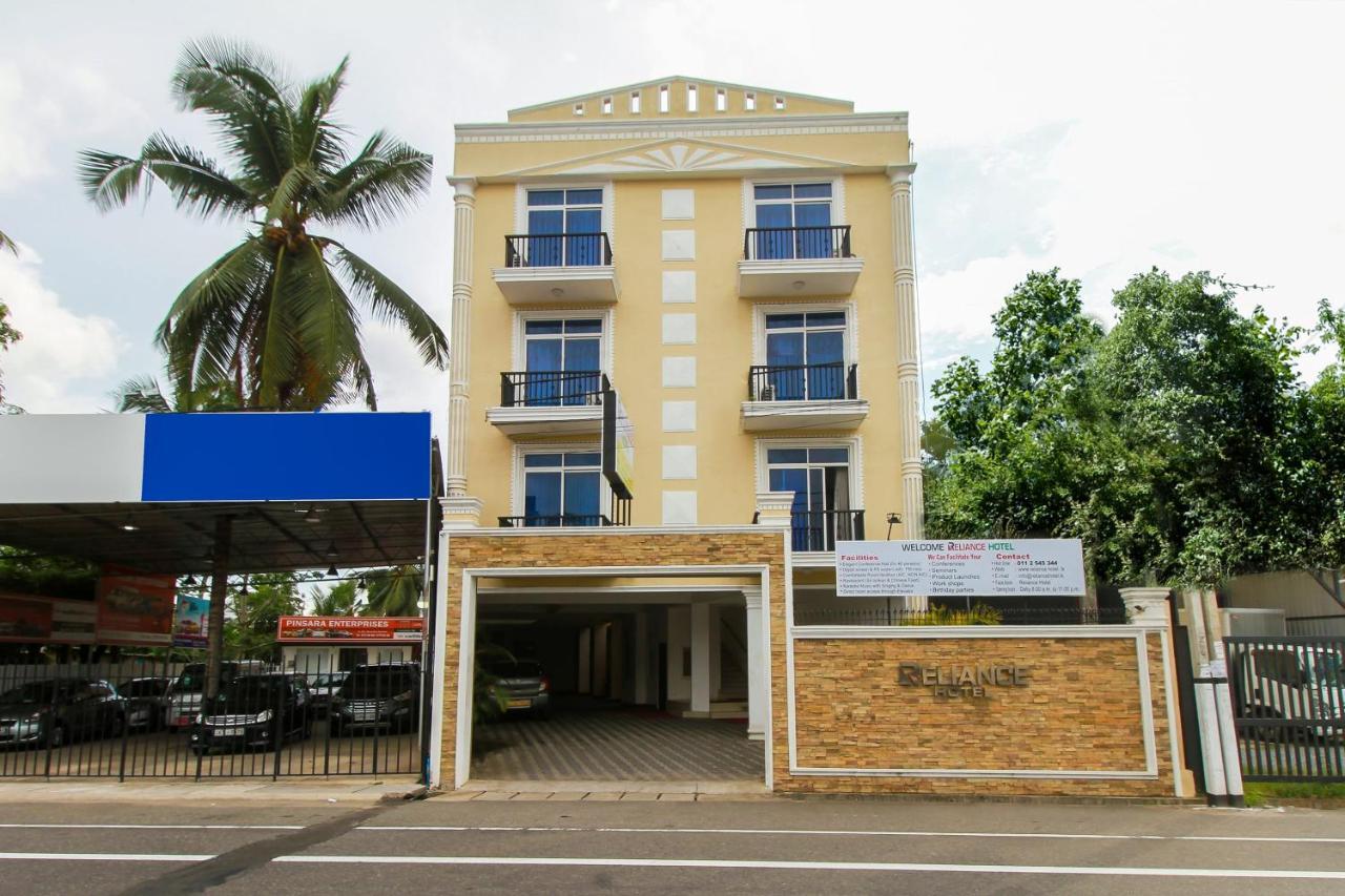 Reliance Hotel Boralesgamuwa Kültér fotó